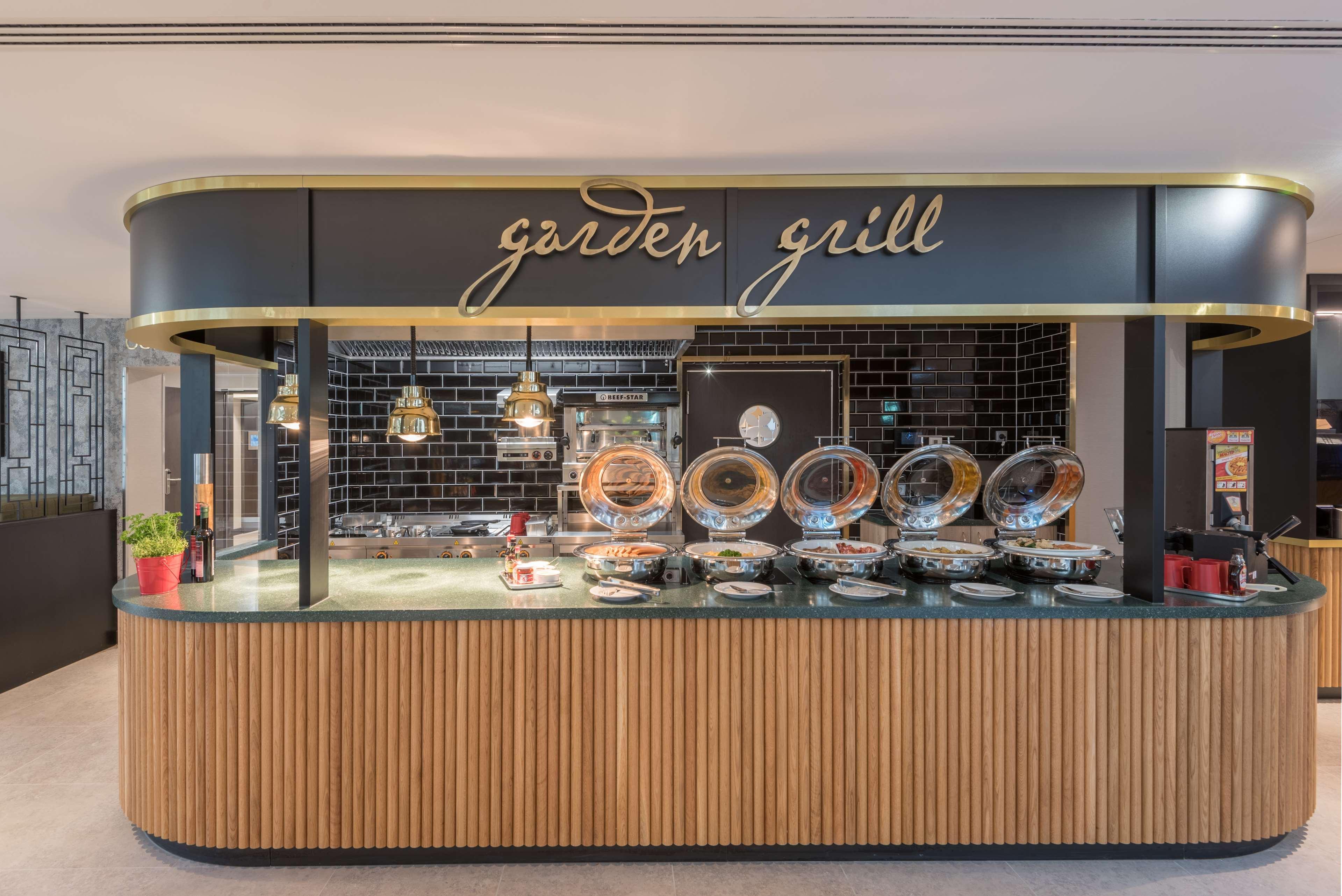 Hilton Garden Inn Frankfurt City Centre Франкфурт-на-Майні Екстер'єр фото