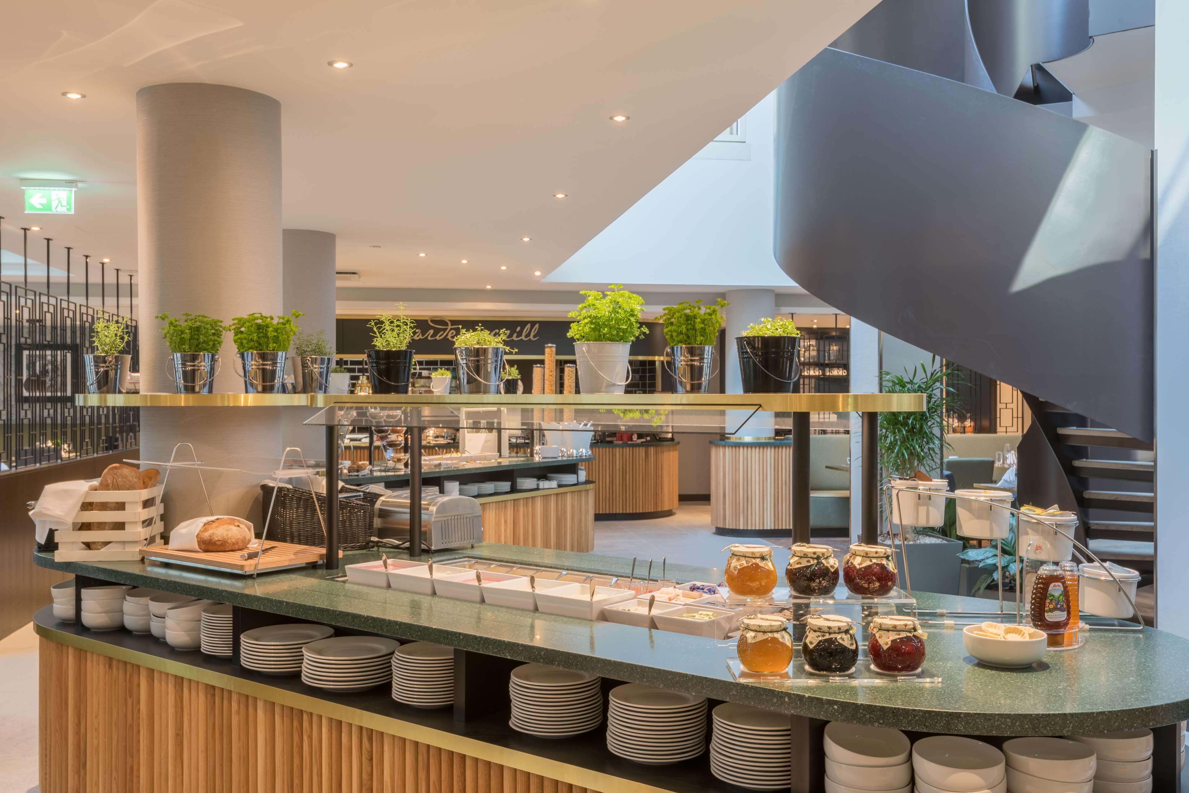 Hilton Garden Inn Frankfurt City Centre Франкфурт-на-Майні Екстер'єр фото