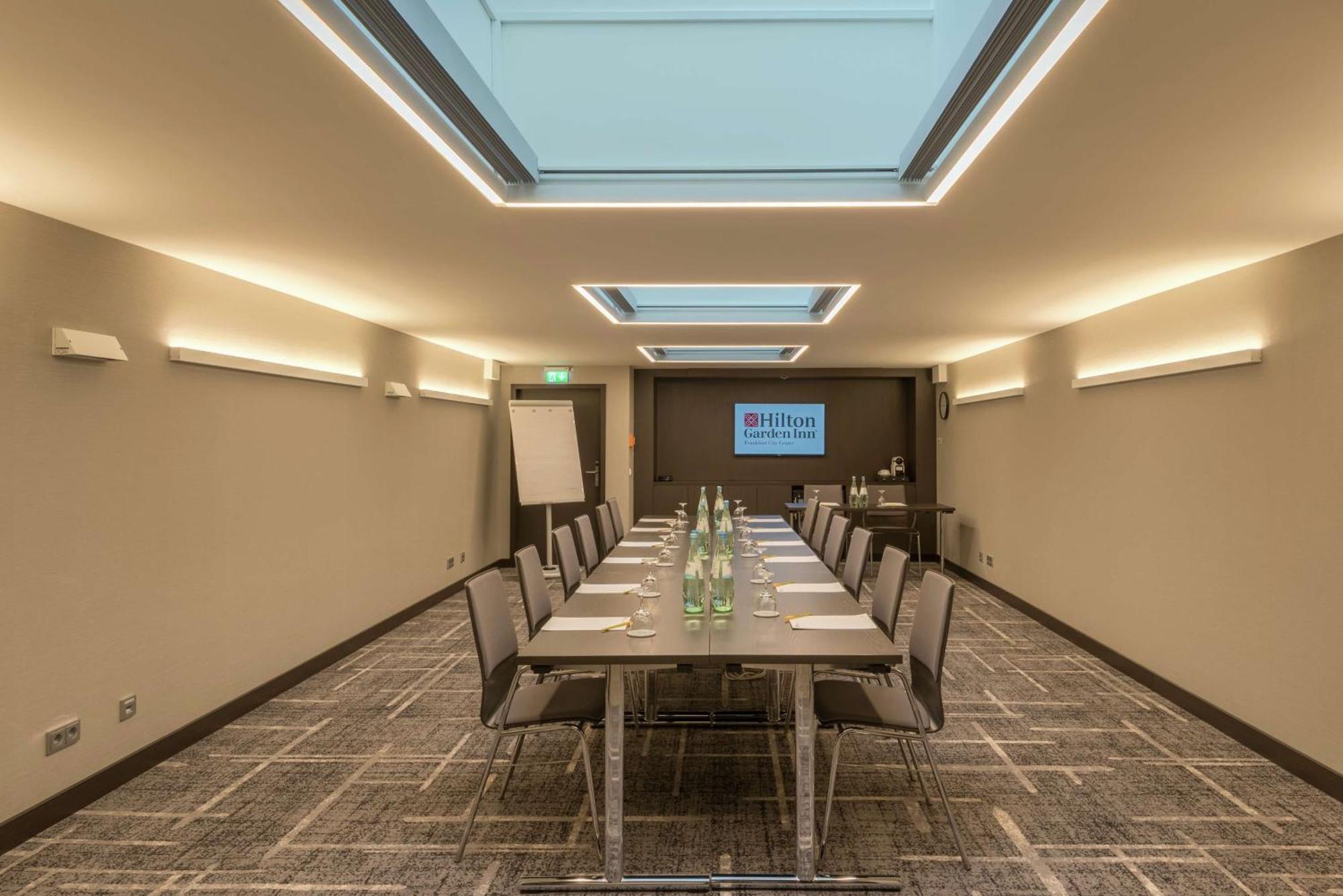 Hilton Garden Inn Frankfurt City Centre Франкфурт-на-Майні Екстер'єр фото