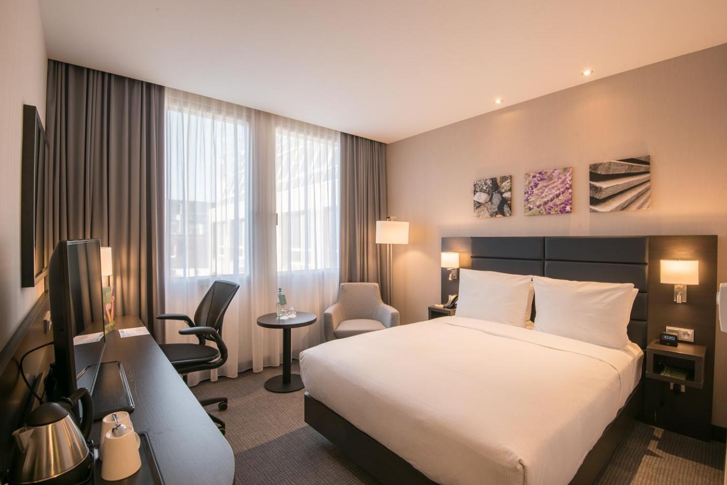 Hilton Garden Inn Frankfurt City Centre Франкфурт-на-Майні Екстер'єр фото