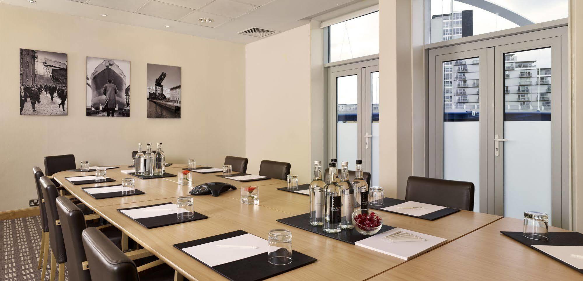 Hilton Garden Inn Frankfurt City Centre Франкфурт-на-Майні Екстер'єр фото